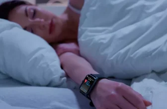 How Do Smartwatches Track Your Sleep Patterns?